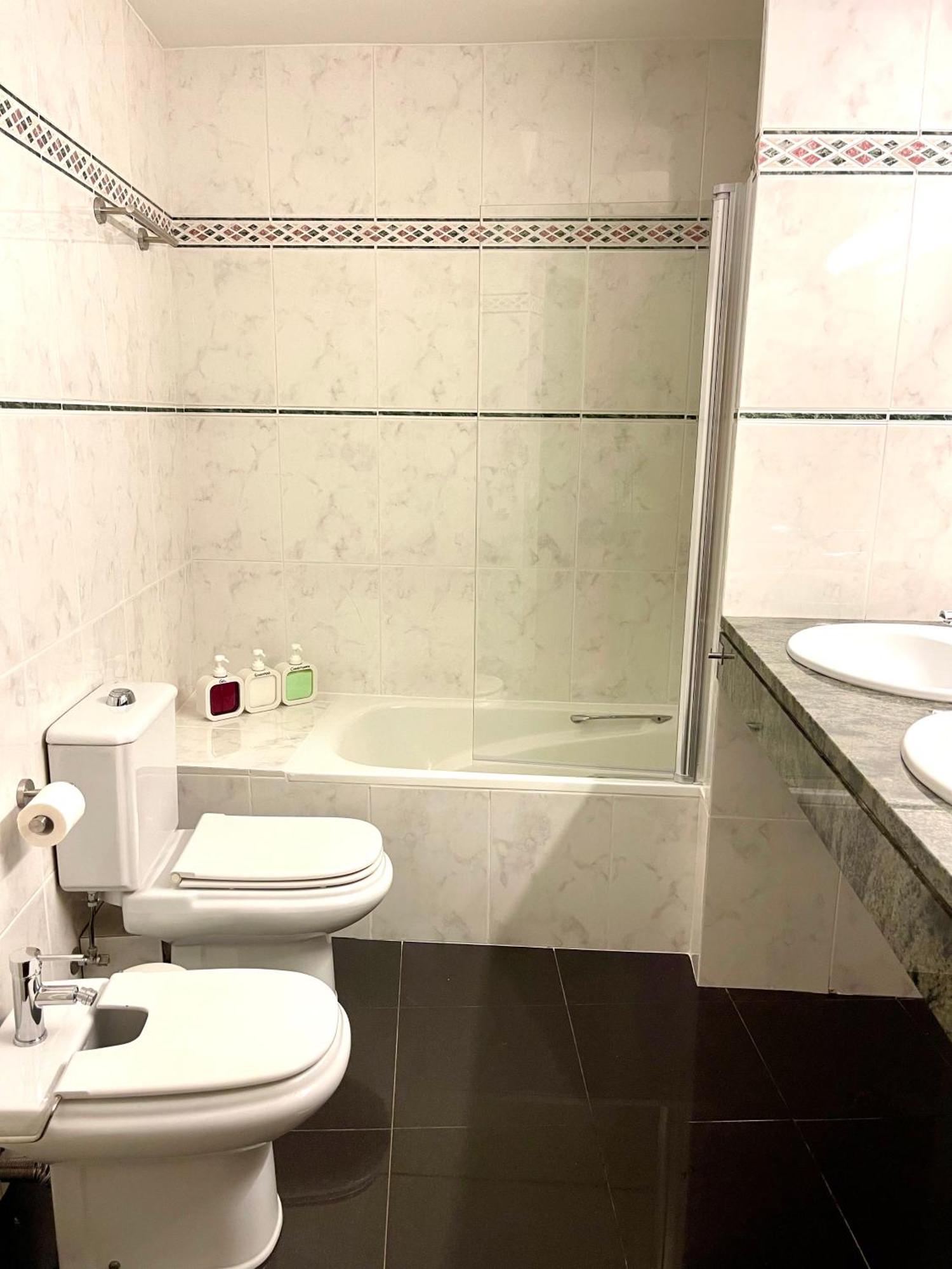 Cal Querol 2 - Atic En El Centre Apartment ปุจเซร์ดา ภายนอก รูปภาพ